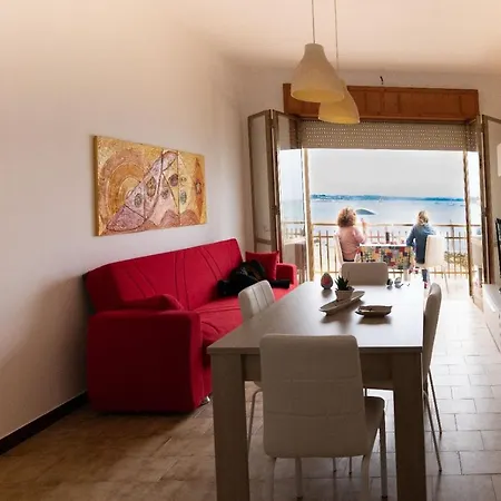 La Casa Sulla Spiaggia Lägenhet *